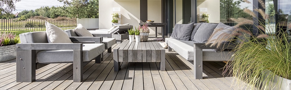 Industriele-tuin-industrial-garden-rotan-lounge-strakke-lijnen-industrieel-terras-industrieel-interieur-13-min