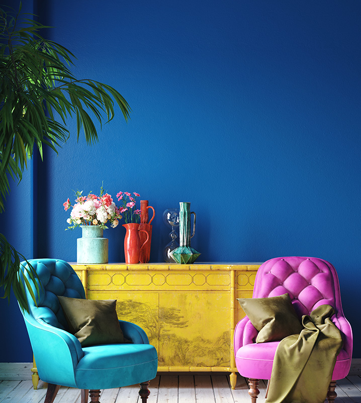 Trendkleur-2020-kleur-jaar-2020-histor-chinese-porcelain-blauw-interieur-blauwe-muur-blauwe-bank