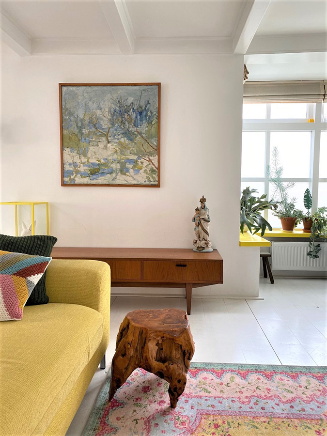 Binnenkijker-kleurrijk-wonen-wooninspiratie-interieurinspiratie-binnenkijken-woonstijlen-eclectische-woonstijl-vintage-groen-wonen-groen-interieur