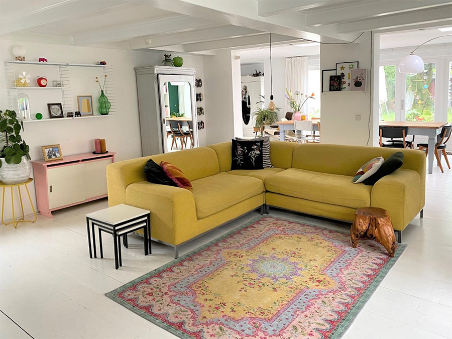 Binnenkijker-kleurrijk-wonen-wooninspiratie-interieurinspiratie-binnenkijken-woonstijlen-eclectische-woonstijl-vintage-groen-wonen-groen-interieur