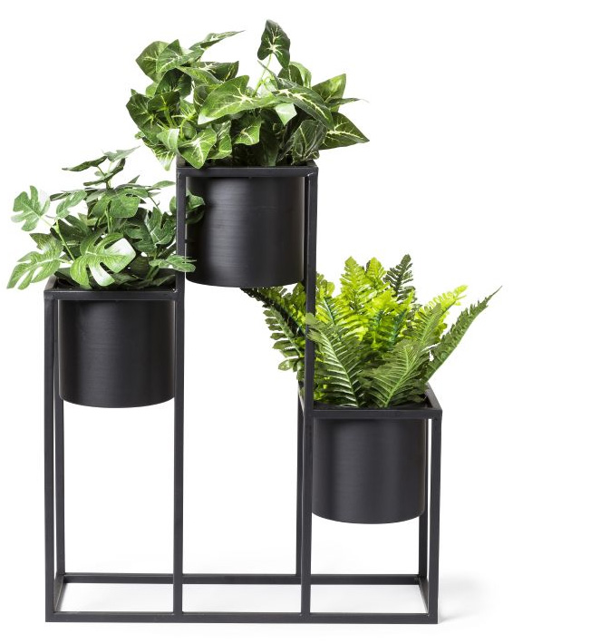 Zwarte-plantenbak-metalen-plantenbak-bloempot-planten-decoratie-botanisch-interieur-scandinavisch-interieur-industrieel-interieur-zwart-interieur-zwarte-decoratie