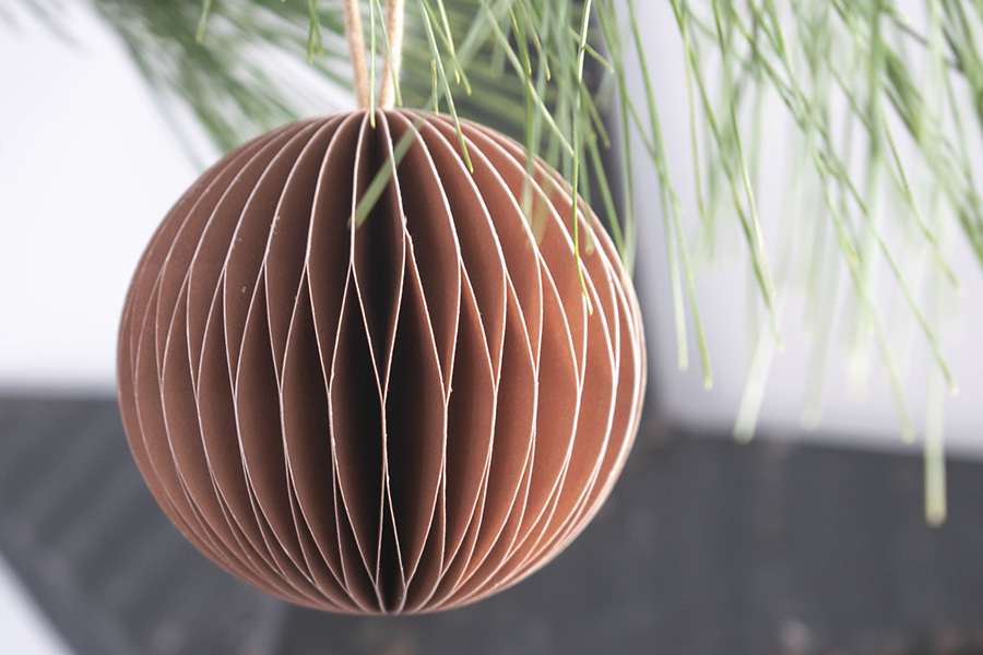 roestbruine decoratie roestbruine accessoires roestbruine kerstballen terracotta kerstversiering