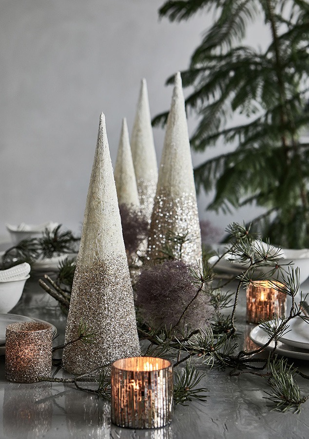 kerstversiering binnen kerstdecoratie 2020 kerstdecoratie 2021 kerstboomversiering 2020 kerstversiering raam decoratie kerst kerstdecoraties luxe kerstdecoratie zwarte kerstversiering kerstdecoratie binnen kerstdecoratie tafel mooie kerstversiering kerstversiering vensterbank moderne kerstversiering