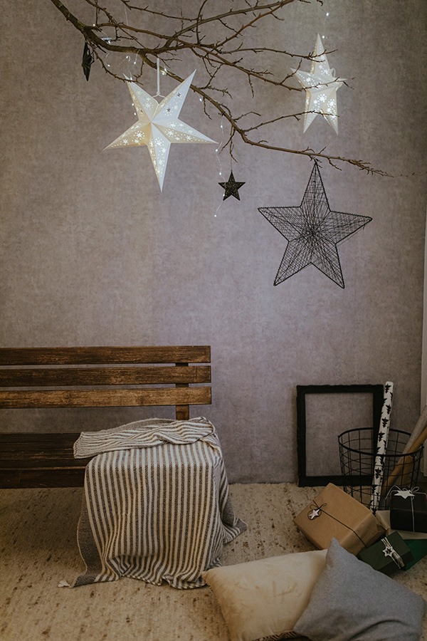 kerstster kerstster papier grote kerstster voor het raam kerstster licht kerstster voor het raam witte kerstster zwarte kerstster grote kerstster kerstster zwart kerstster lampjes kerstster verlichting verlichte kerstster voor binnen