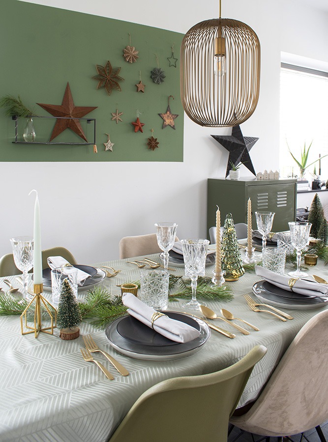 kersttafel kersttafel dekken tafel dekken kerst kersttafel decoratie kersttafel zwart goud kersttafel goud originele kersttafel kersttafel versiering kersttafel 2020 kersttafel groen