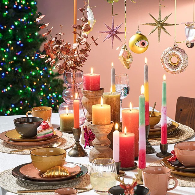 kersttafel kersttafel dekken tafel dekken kerst kersttafel decoratie kerst tafel kersttafel 2020 kersttafel 2021 kersttafel zwart goud kersttafel decoratie kersttafel goud kersttafel versiering kerst tafel versiering originele kersttafel