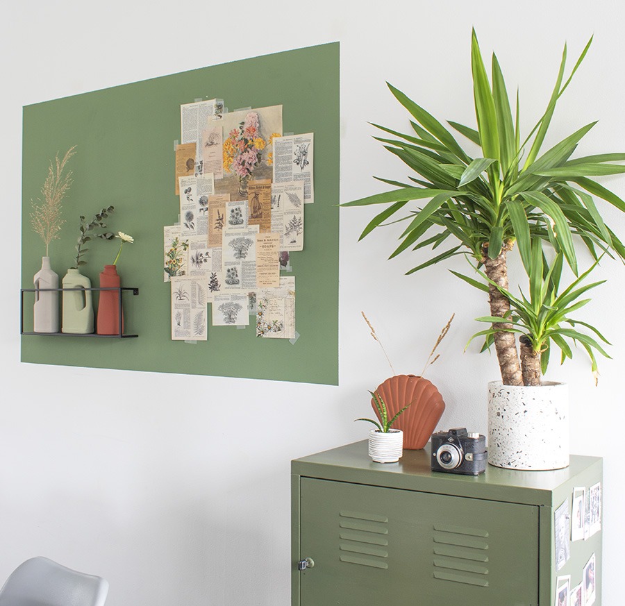 groen vlak groene wanddecoratie muurdecoratie groen kleurvlak kleurvlakken muur kleurvlak op muur kleurvlakken schilderen kleurvlakken kleurvlak muur kleurvlakken woonkamer kleurvlakken op de muur kleurvlak op muur schilderen vlak op muur schilderen vlak verven op muur gekleurd vlak op muur vlakken op muur schilderen muur verven vlakken