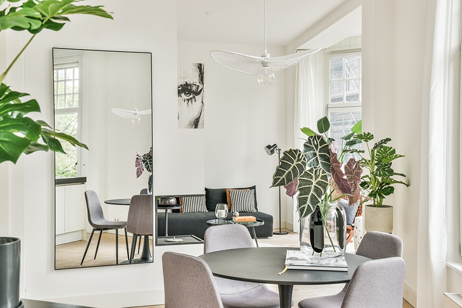 lichte woonkamer witte woonkamer zwart wit woonkamer witte woonkamer inrichten lichte inrichting woonkamer witte huiskamer lichte kleur woonkamer wooninspiratie wooninspiratie woonkamer wooninspiratie 2022 wooninspiratie 2023